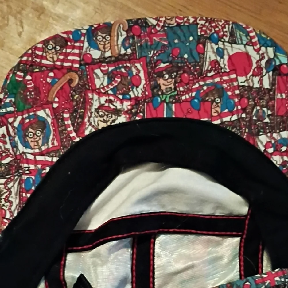 2014 Classic Media 5 Panel Where's Waldo 5 Panel Snap Back Hat.